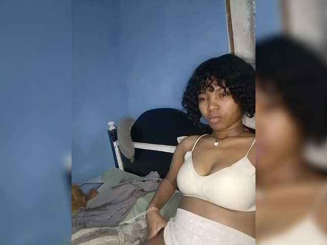 Candis02