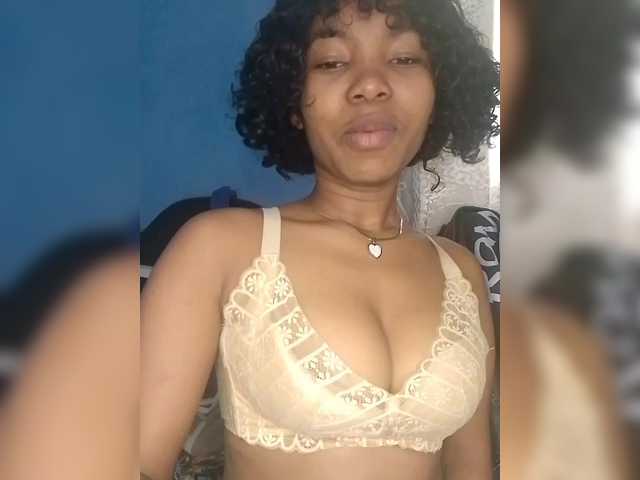 Candis02