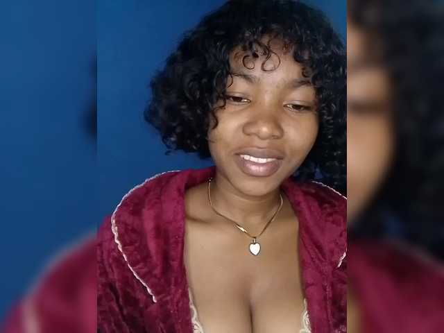 Candis02