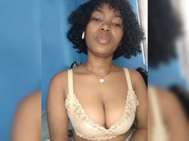 Candis02