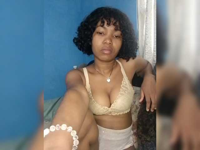 Candis02