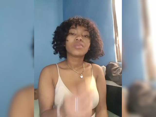 Candis02