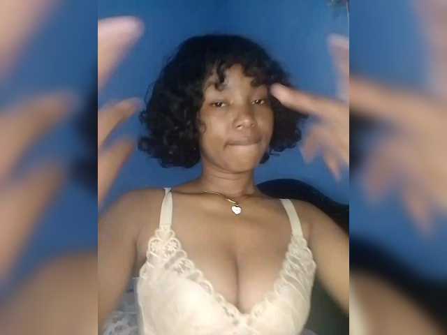Candis02