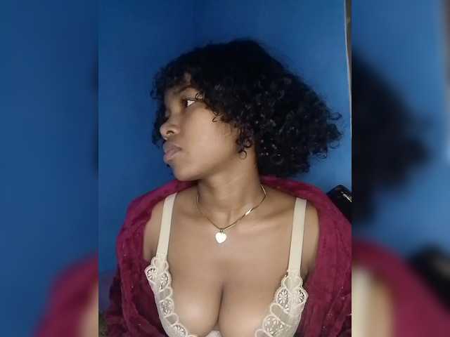 Candis02