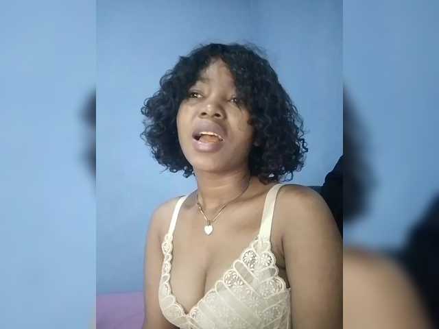 Candis02