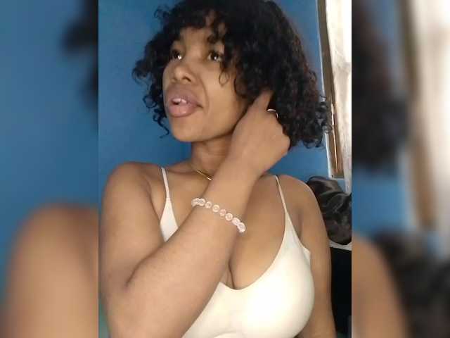 Candis02