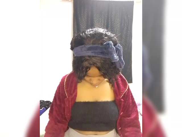 Candis02 live cam on BongaCams