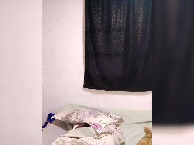 Candis02 live cam on BongaCams