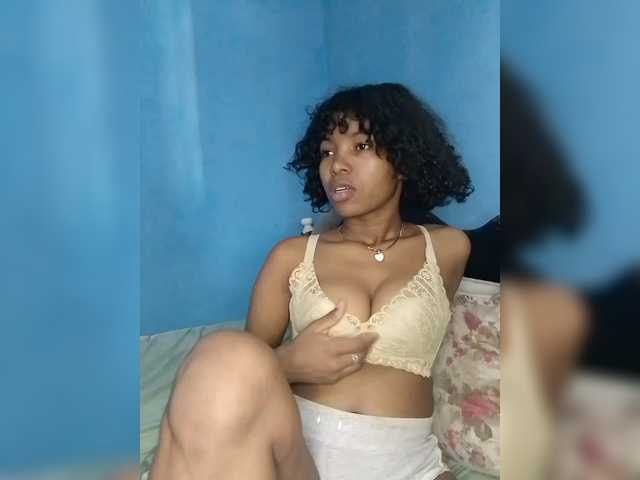 Candis02