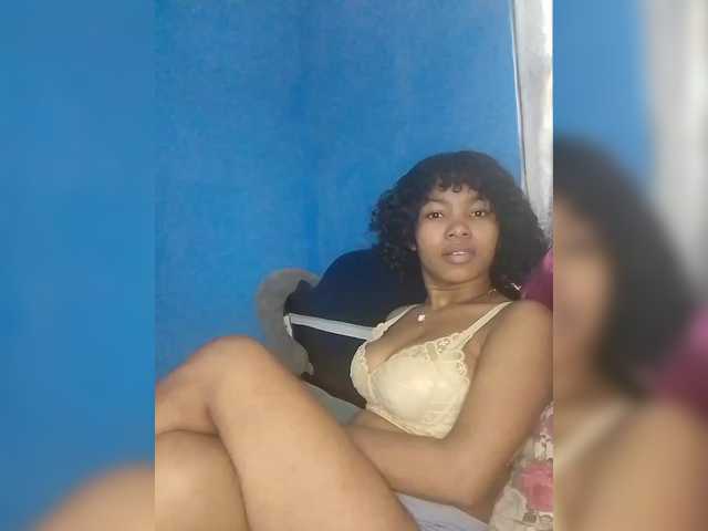 Candis02