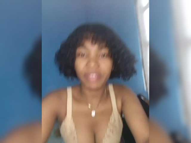 Candis02