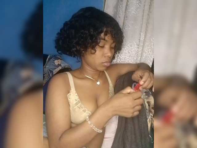 Candis02