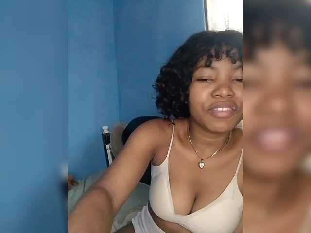 Candis02