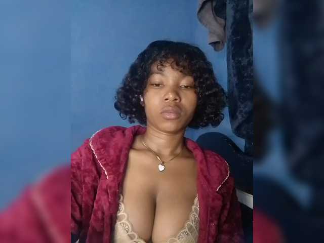 Candis02