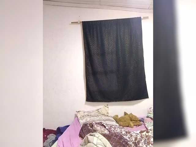 Candis02 live cam on BongaCams