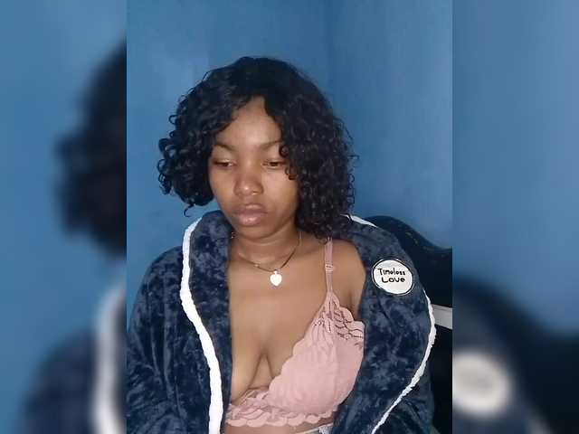 Candis02