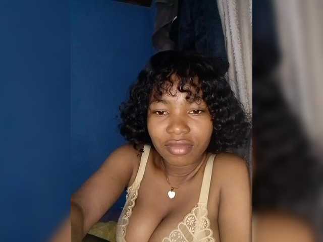Candis02