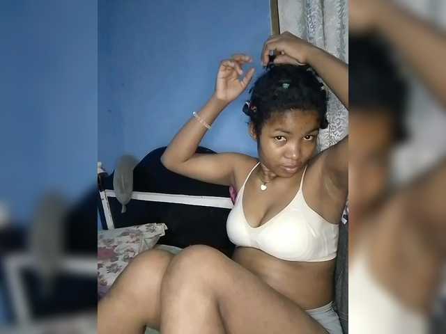 Candis02