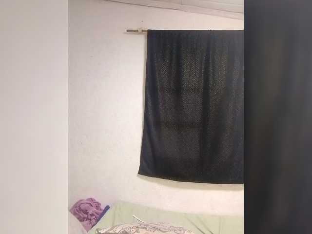 Candis02 live cam on BongaCams