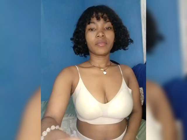 Candis02