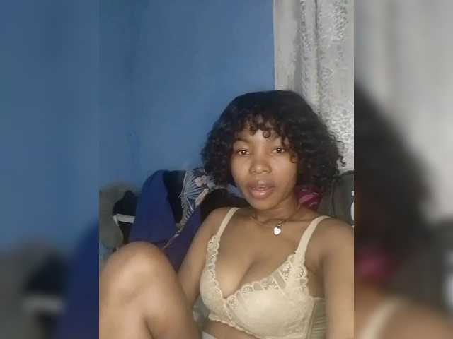 Candis02
