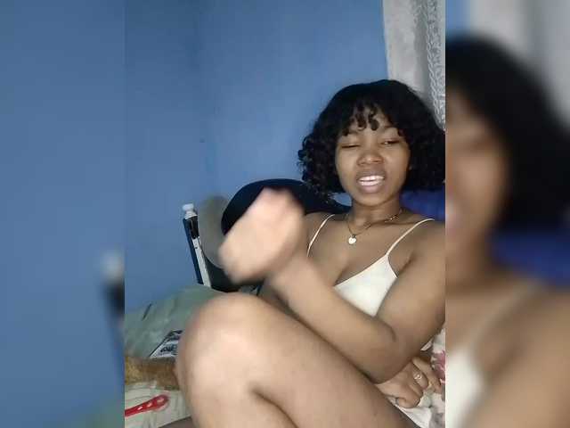 Candis02