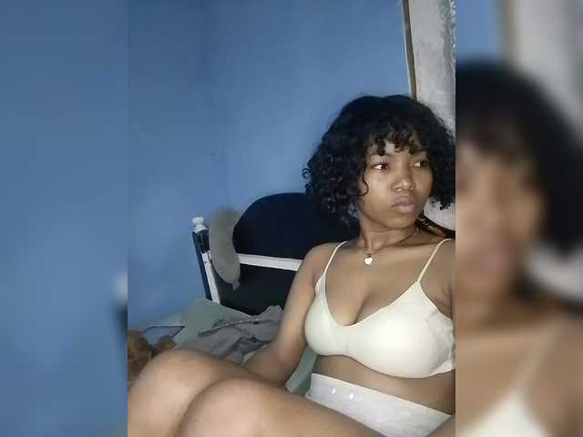 Candis02