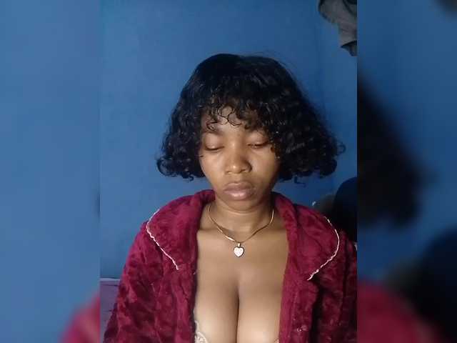 Candis02