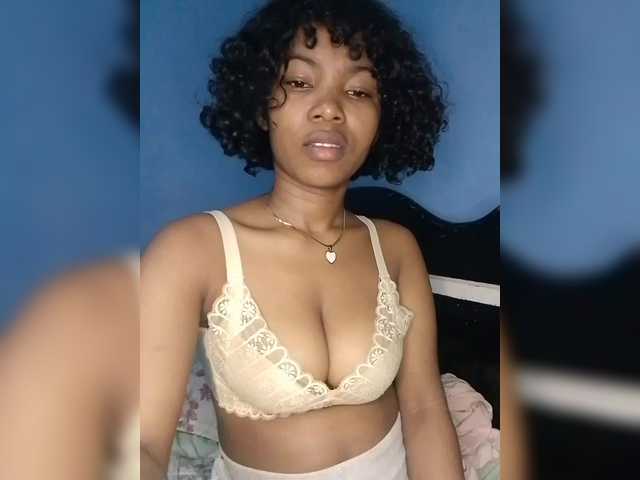 Candis02