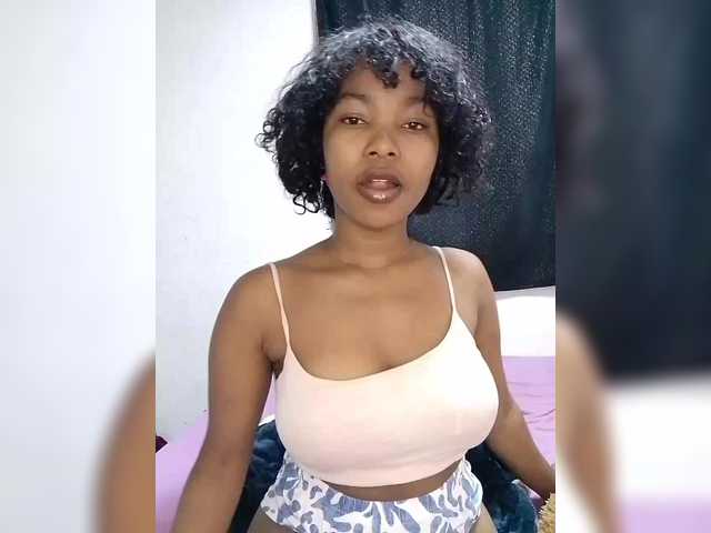 Candis02