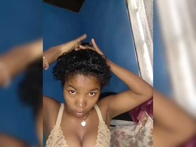 Candis02