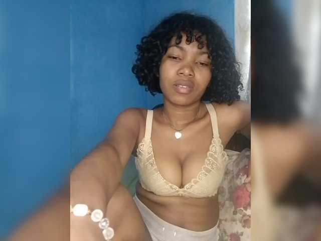 Candis02