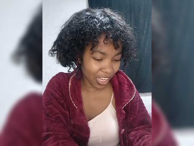 Candis02