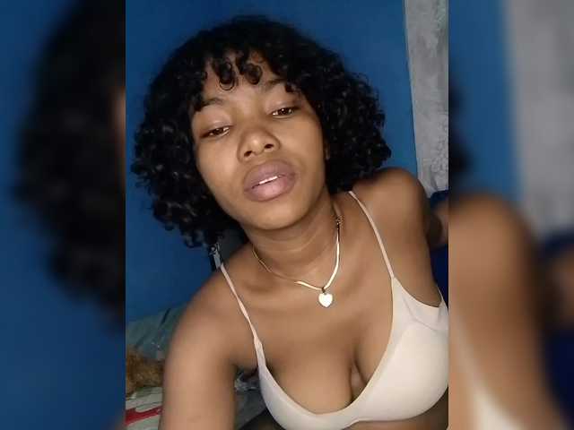 Candis02