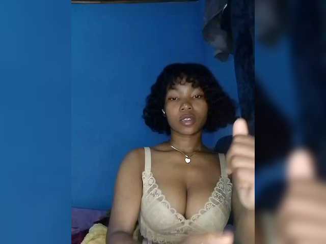Candis02
