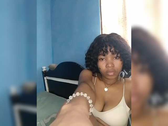 Candis02