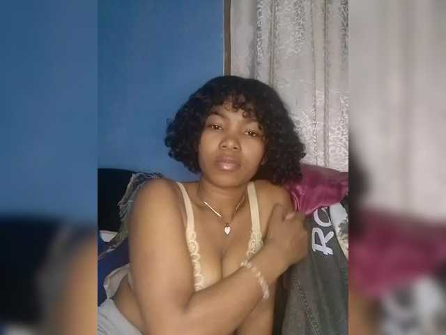 Candis02