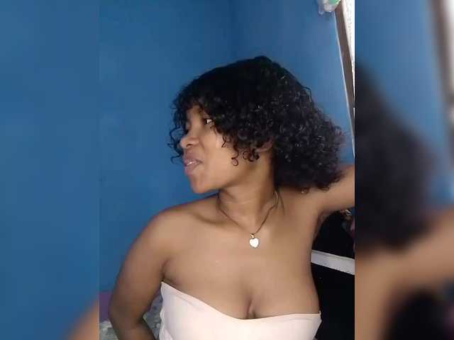 Candis02