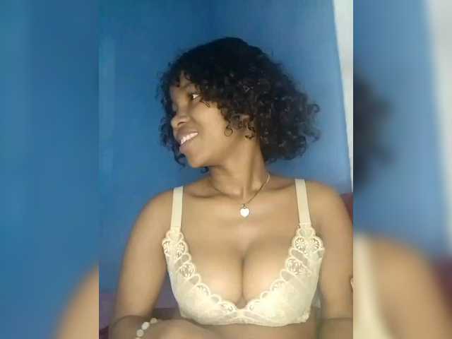 Candis02