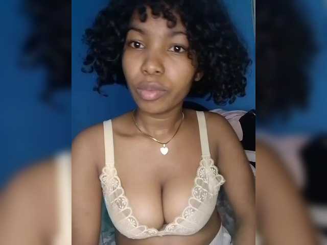 Candis02