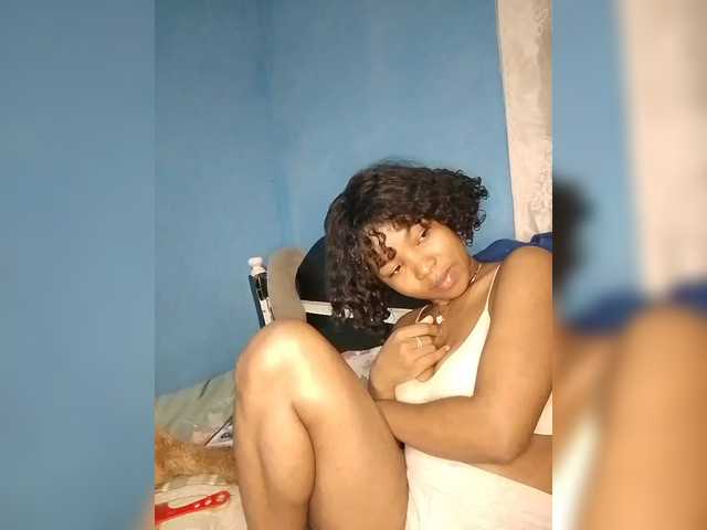 Candis02