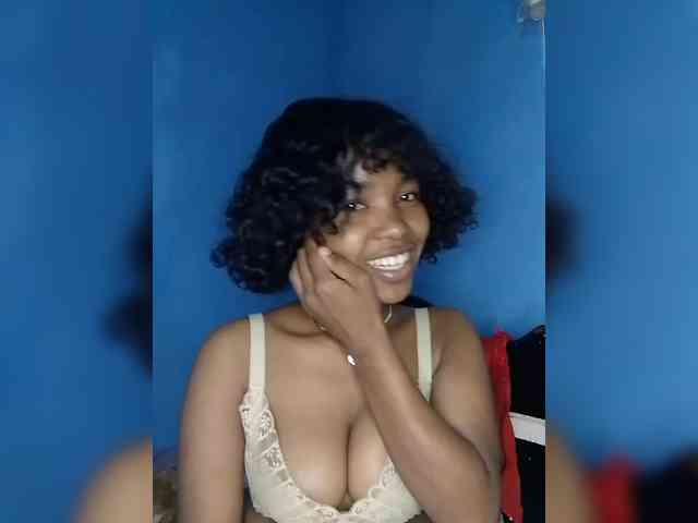 Model: Candis02
