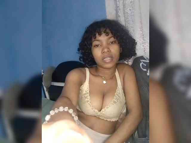 Candis02