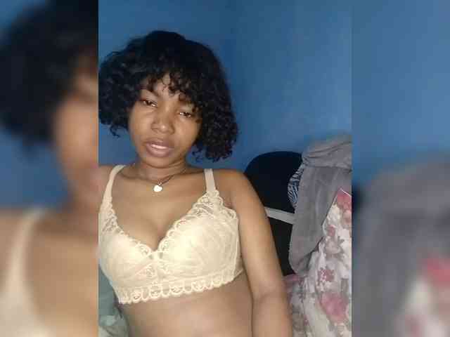 Candis02