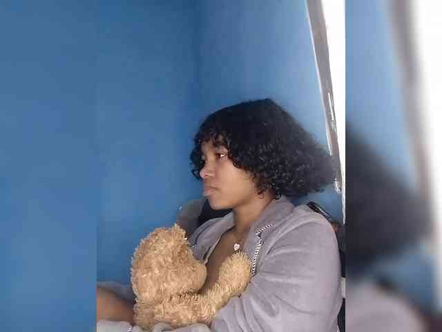 Model: Candis02