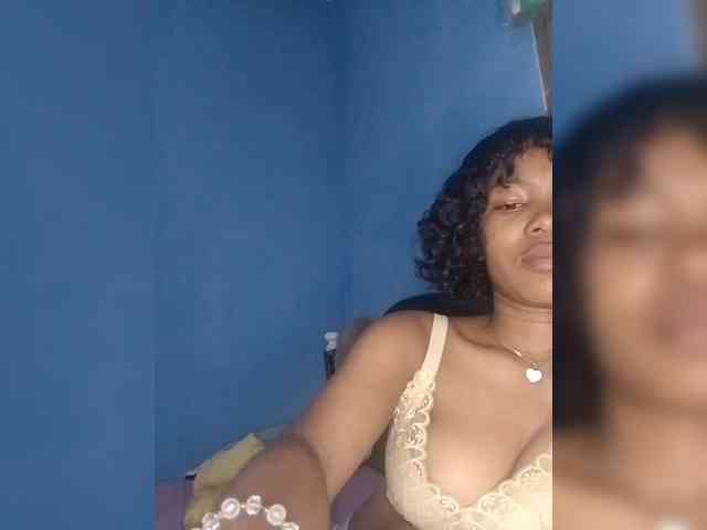 Candis02