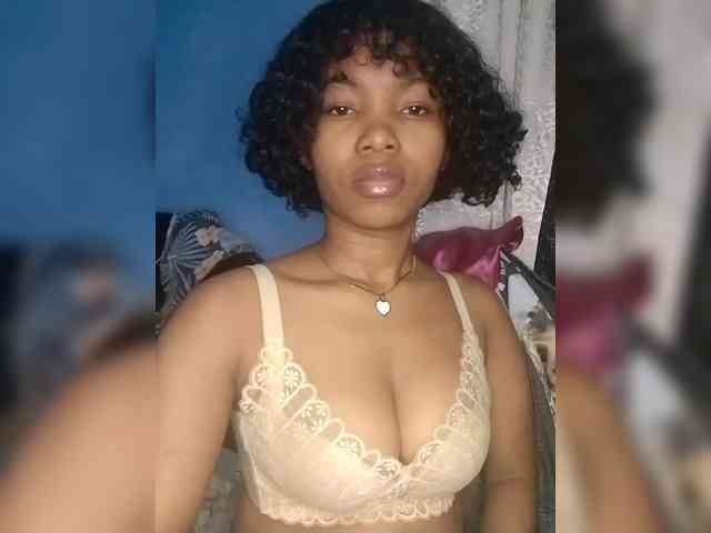 Candis02