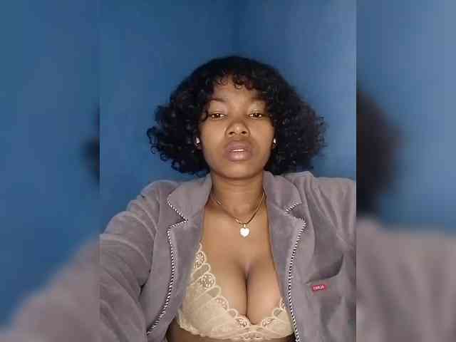 Candis02