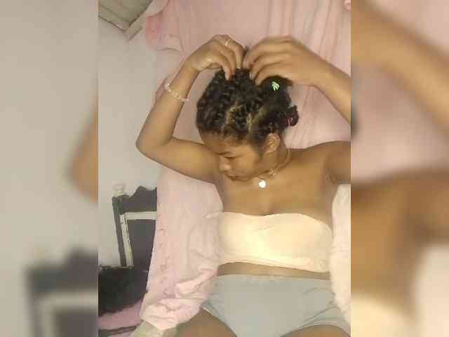 Candis02