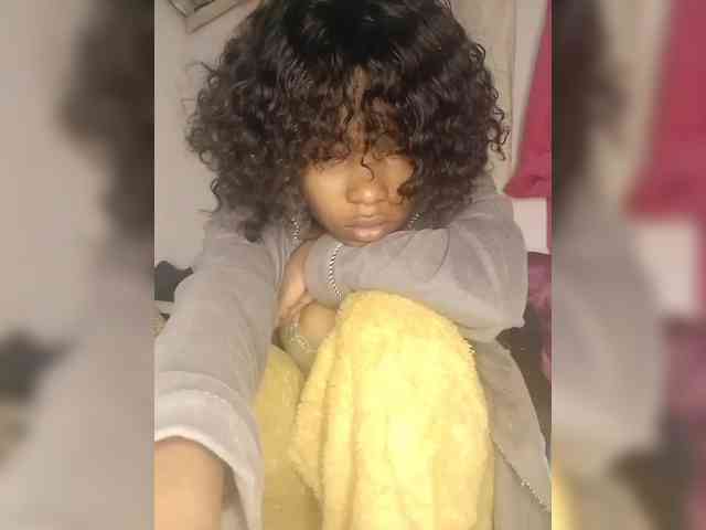 Candis02